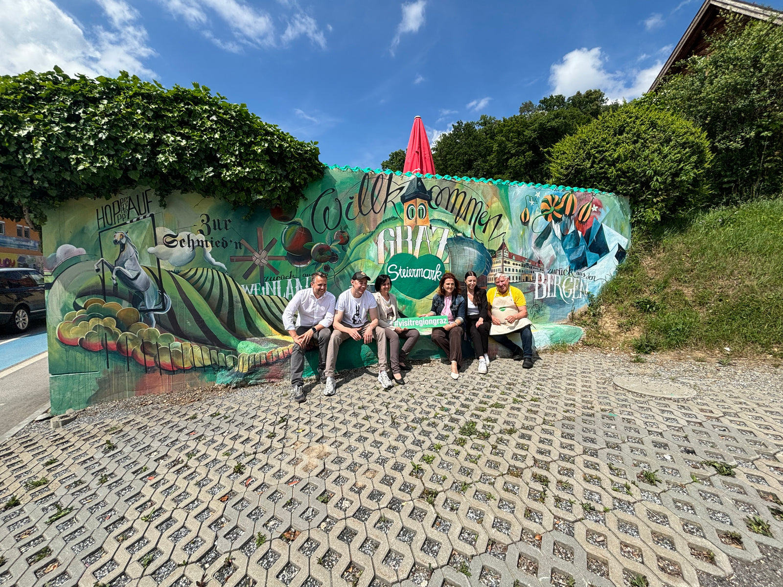 Tom Lohners neues Wandgemälde in Graz: Eine Hommage an die Steiermark