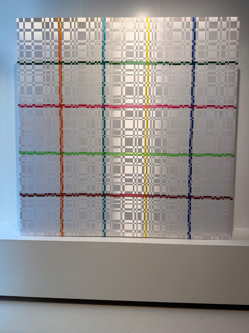 Less is More (in White) (n'333)